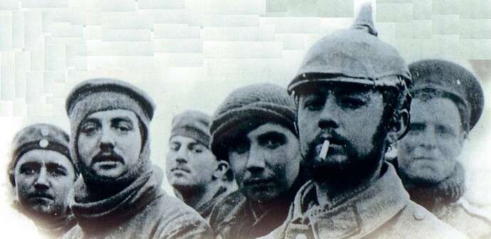 German and british soldiers - Christmas 1914.jpg