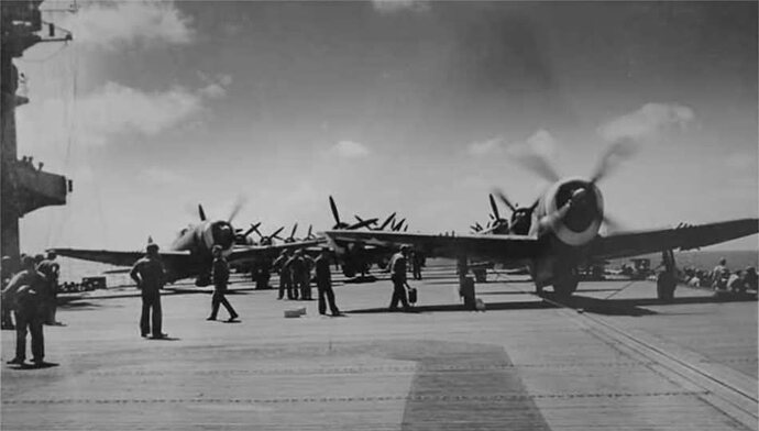 P-47_Thunderbolts_on_aircraft_carrier_7AF.jpg