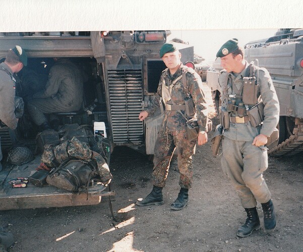 Marder vor Gefecht Kanada 1996.jpg