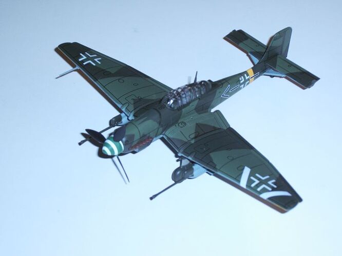 ju 87 1.jpg