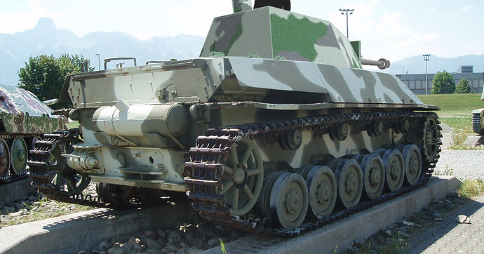Jagdpanzer_IV_48_Thun_2.jpg