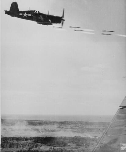 w2_okinawa_f4u-corsair.jpg