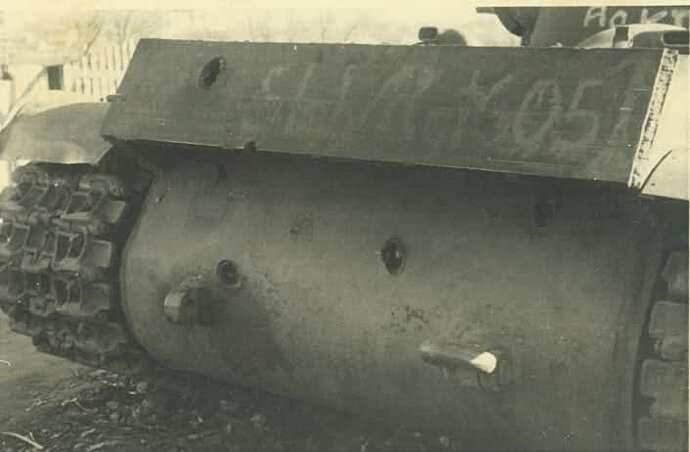 kv1colpitomotore.jpg