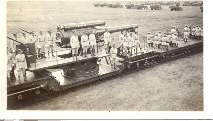 8 Inch Railway Gun 1937 Dress Parade.jpg