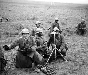 Fr mortar 81 in France 1939 entrainement.jpg