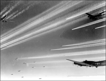 B-17formation.JPG