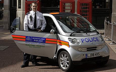 Met-police-Smart_1384962c.jpg