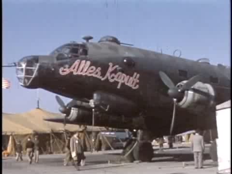 Captured_WW2_German_Aircraft[(003508)12-14-54].JPG