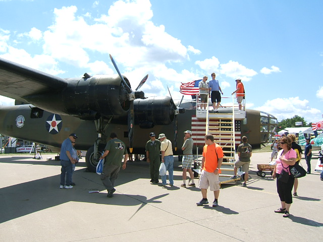 EAA fly in& cabin trip. 8-4-13 038.JPG